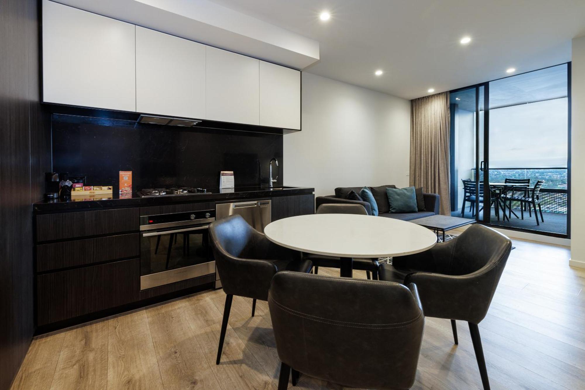 Avani Melbourne Box Hill Residences Exterior photo