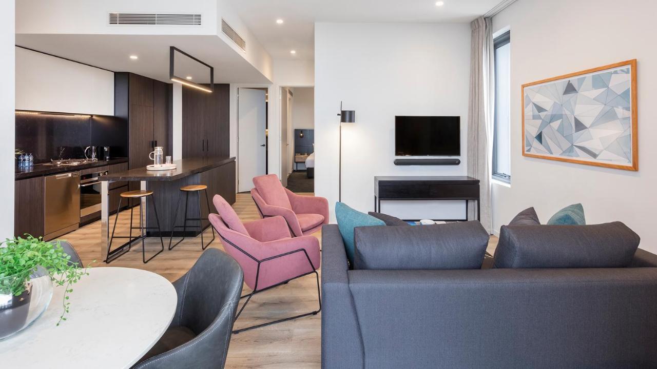 Avani Melbourne Box Hill Residences Exterior photo